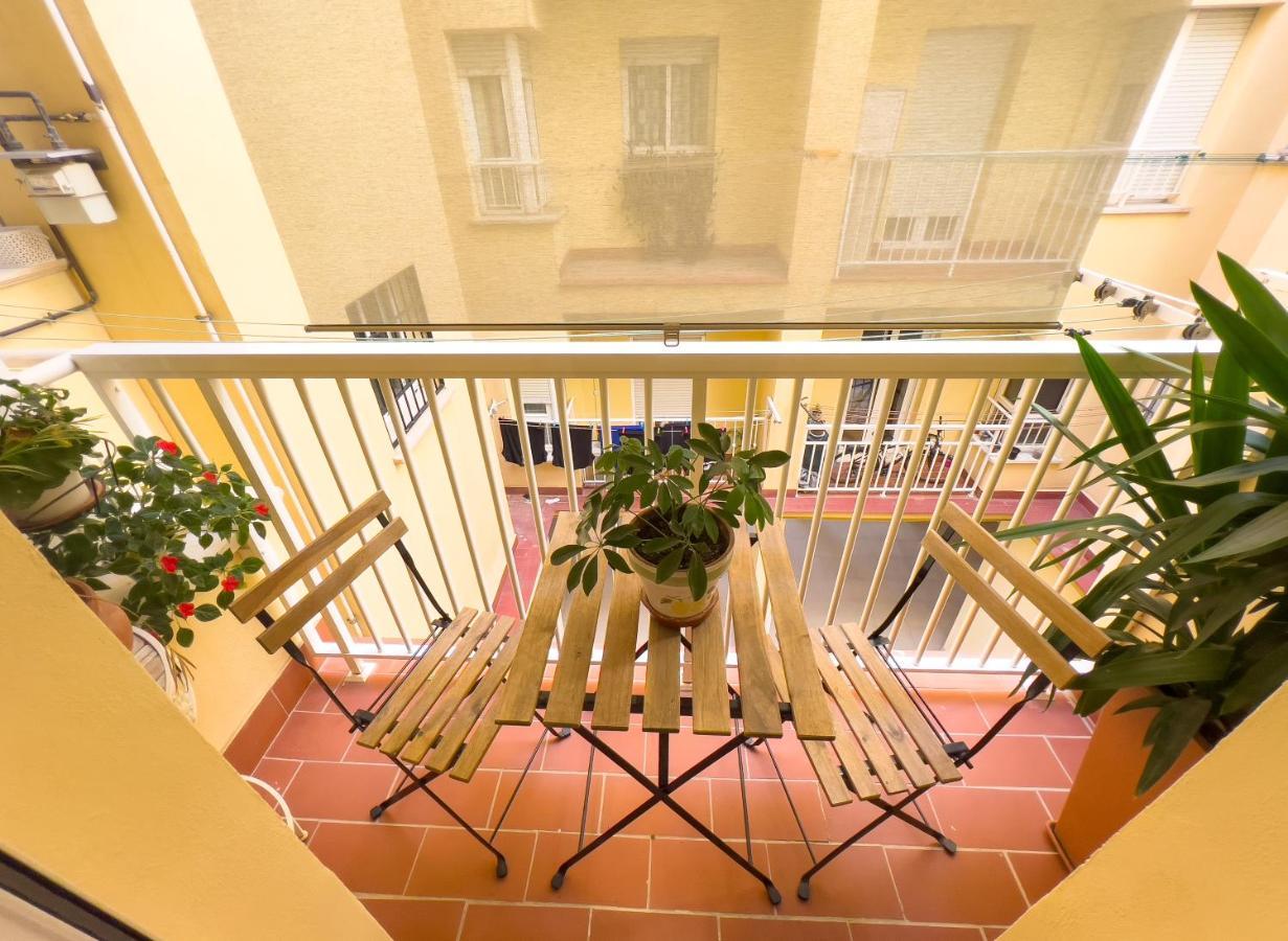 Como En Casa Малага Экстерьер фото